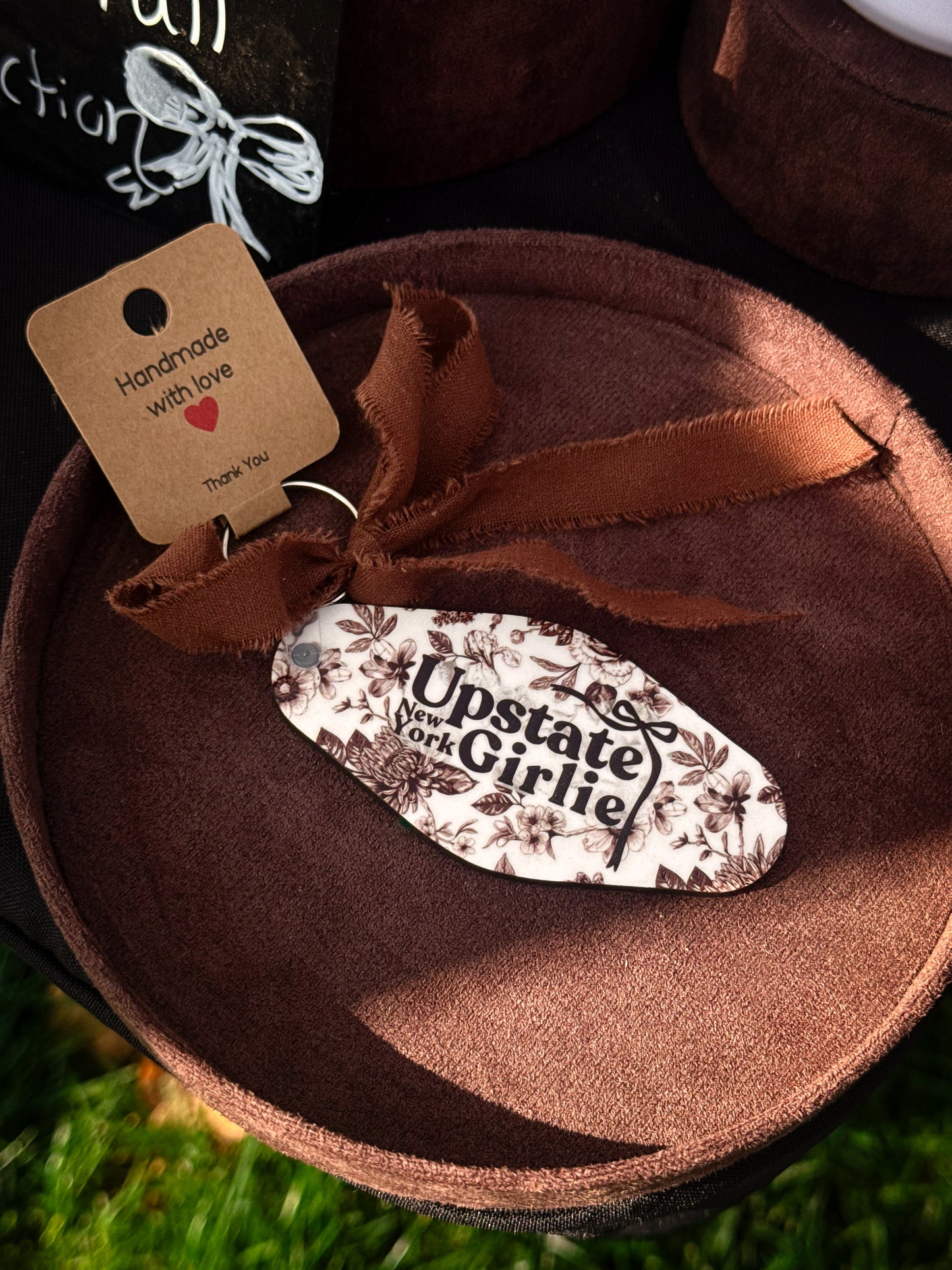 Upstate NY Girlie Keychain | Brown Floral Edition