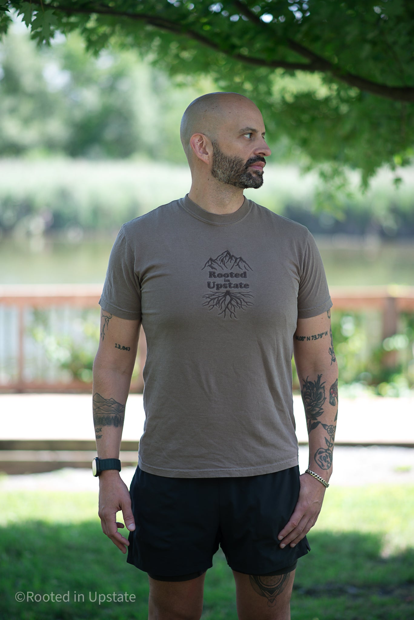 Rooted in Upstate Embroidered Tee - 𝐃𝐨𝐮𝐛𝐥𝐞 𝐄𝐬𝐩𝐫𝐞𝐬𝐬𝐨