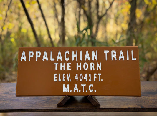The Horn Trail Sign
