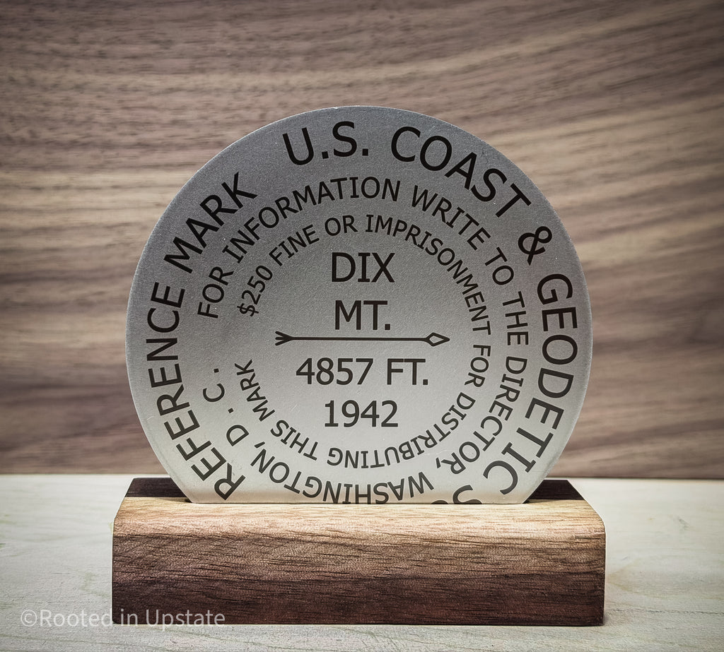 DIX Mt. Summit Marker