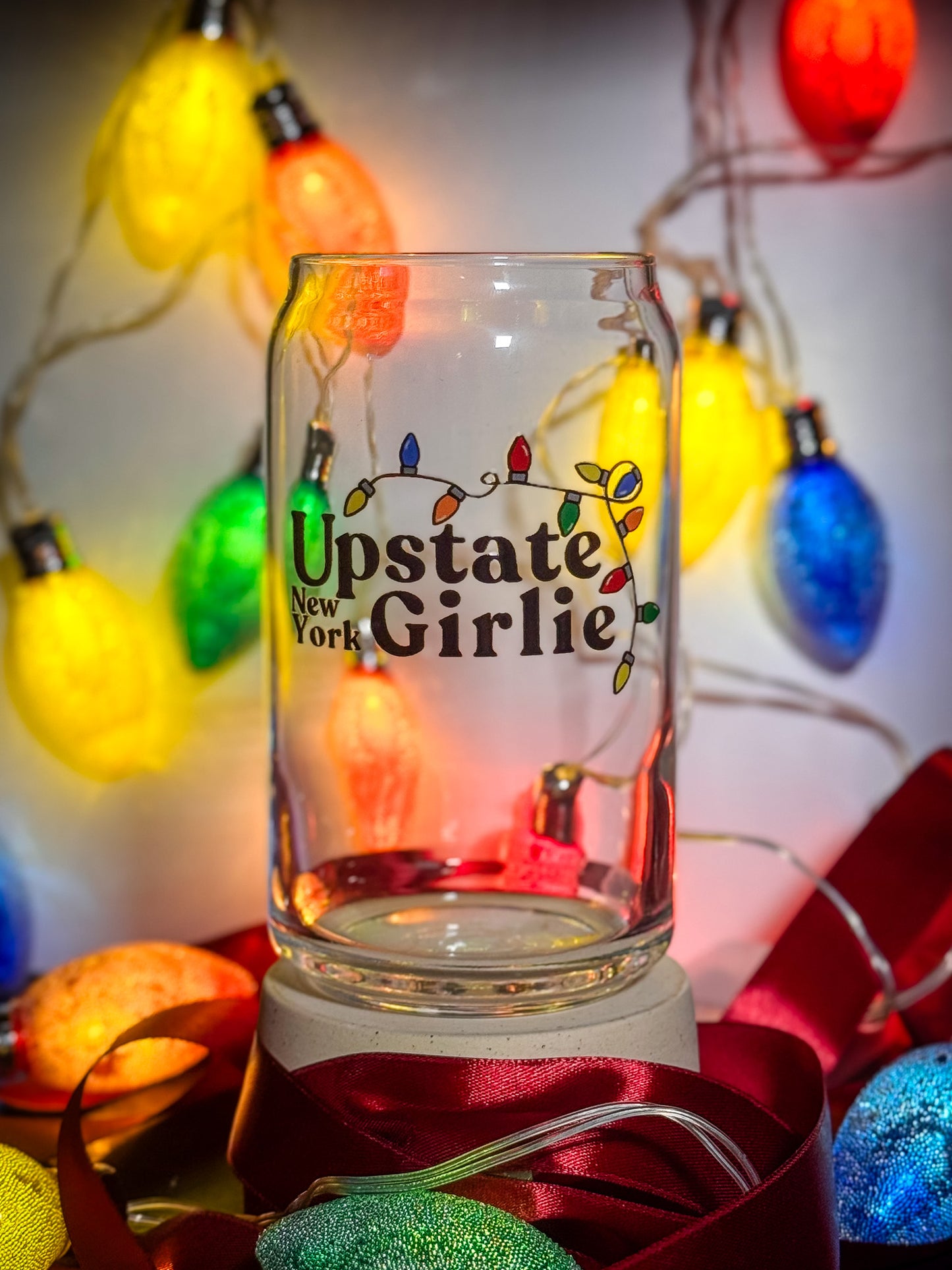 Upstate Girlie Holiday Lights - 16 oz Glass